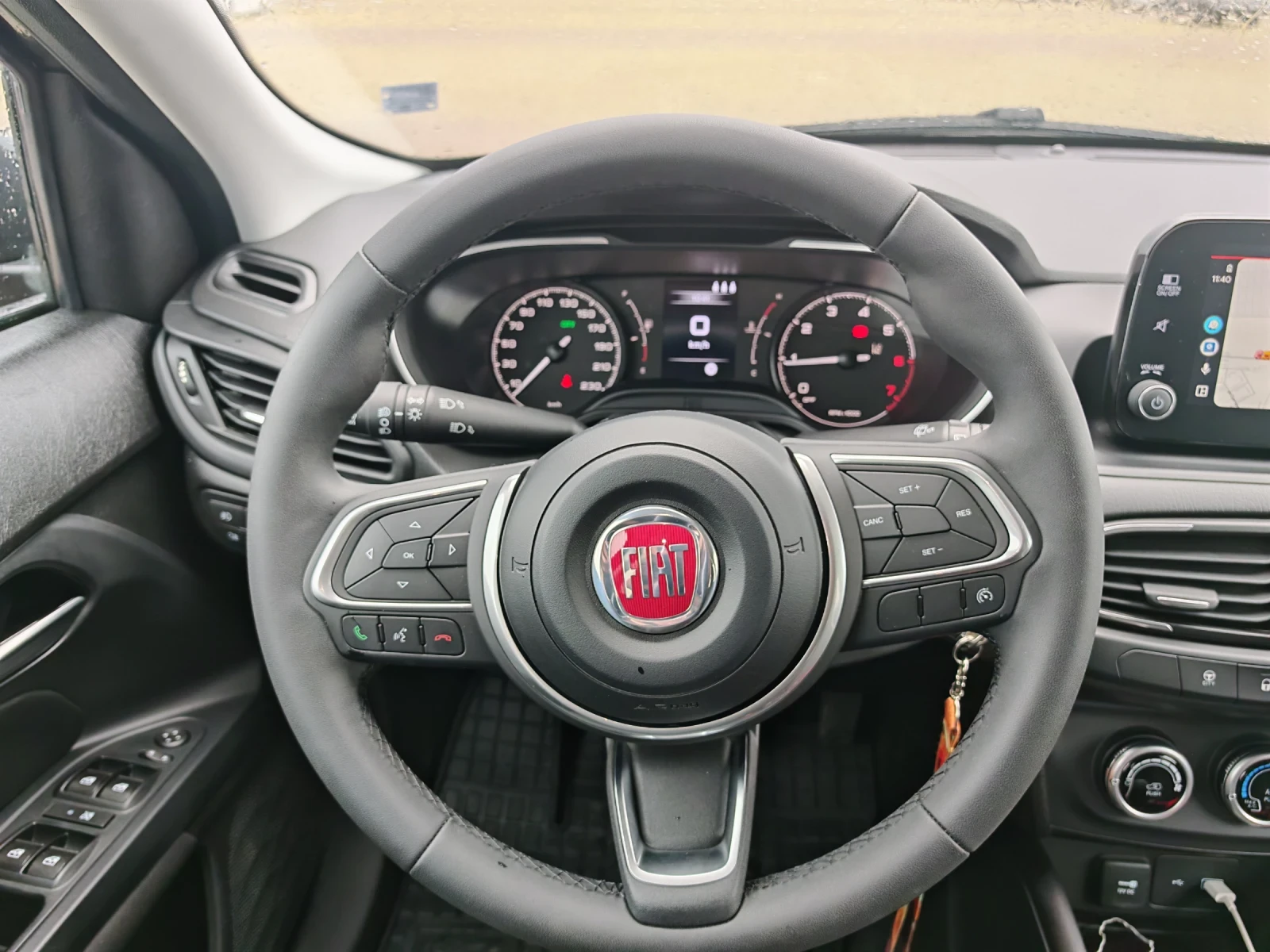 Fiat Tipo 1.0 турбо , снимка 5 - Автомобили и джипове - 54986064