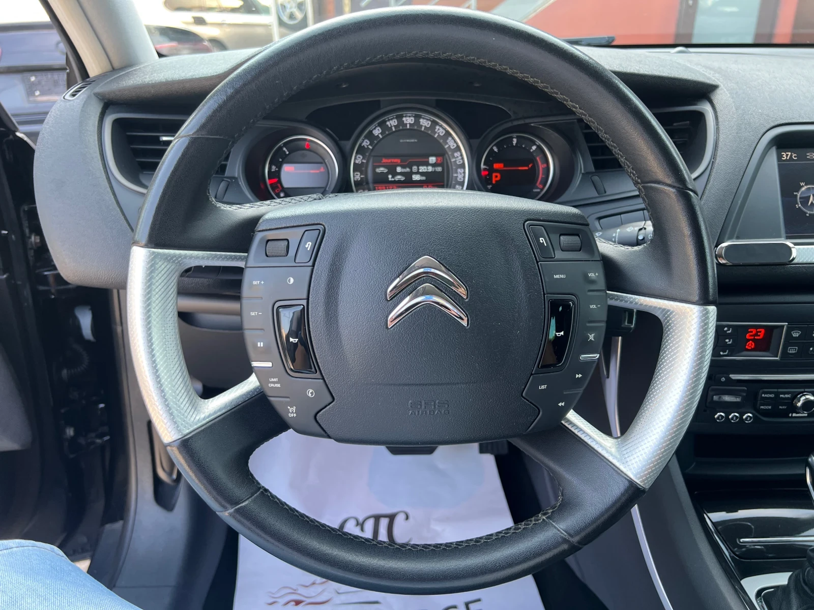 Citroen C5 2.2 HDI 204 hp. Exclusive Facelift Панорама, снимка 10 - Автомобили и джипове - 55386681