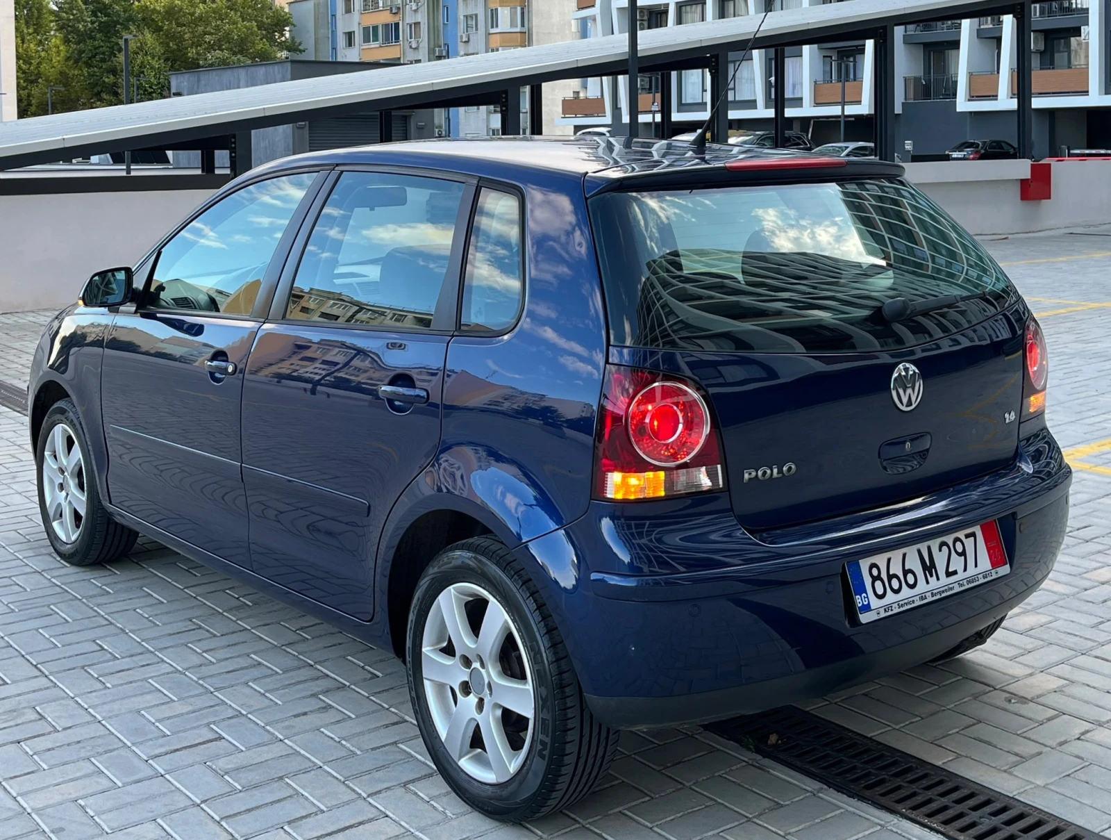 VW Polo 1.4i, снимка 3 - Автомобили и джипове - 55461041