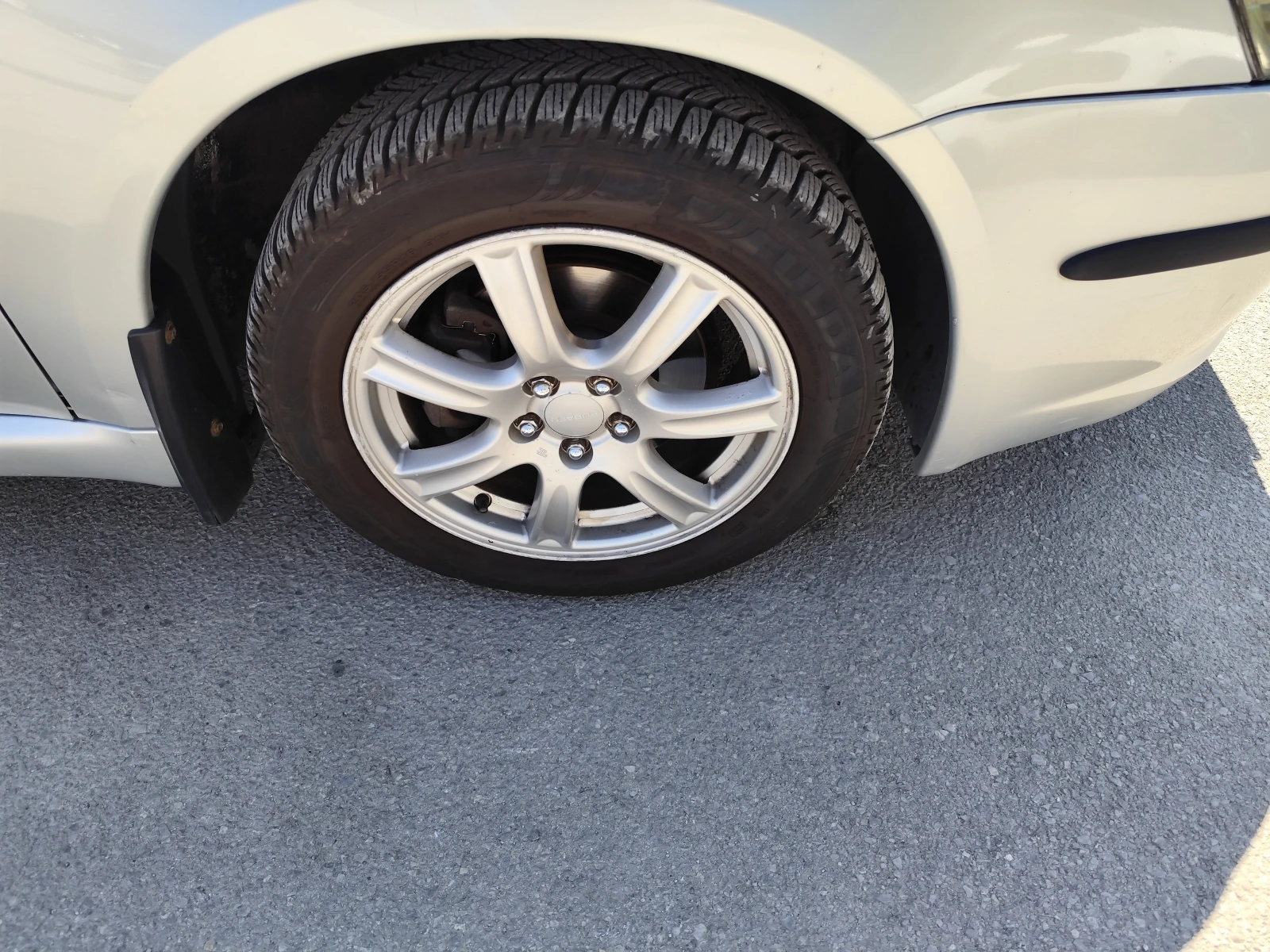 Subaru Legacy 2.5i* 4X4* XENON* ПОДГРЕВ* ПАНОРАМА* , снимка 16 - Автомобили и джипове - 55689648