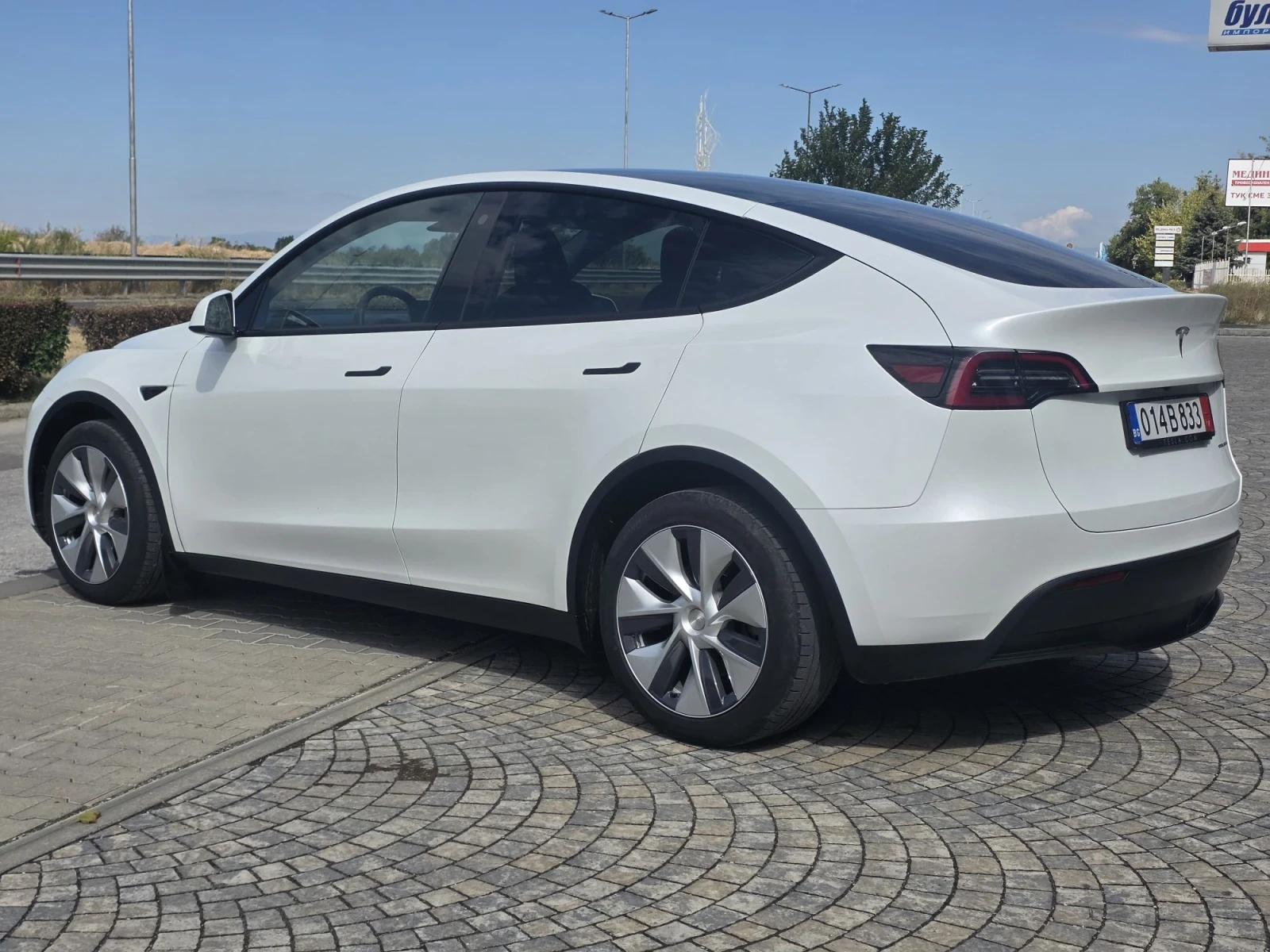 Tesla Model Y LONG RANGE/ DUAL MOTOR/ GERMANY/, снимка 3 - Автомобили и джипове - 56336766