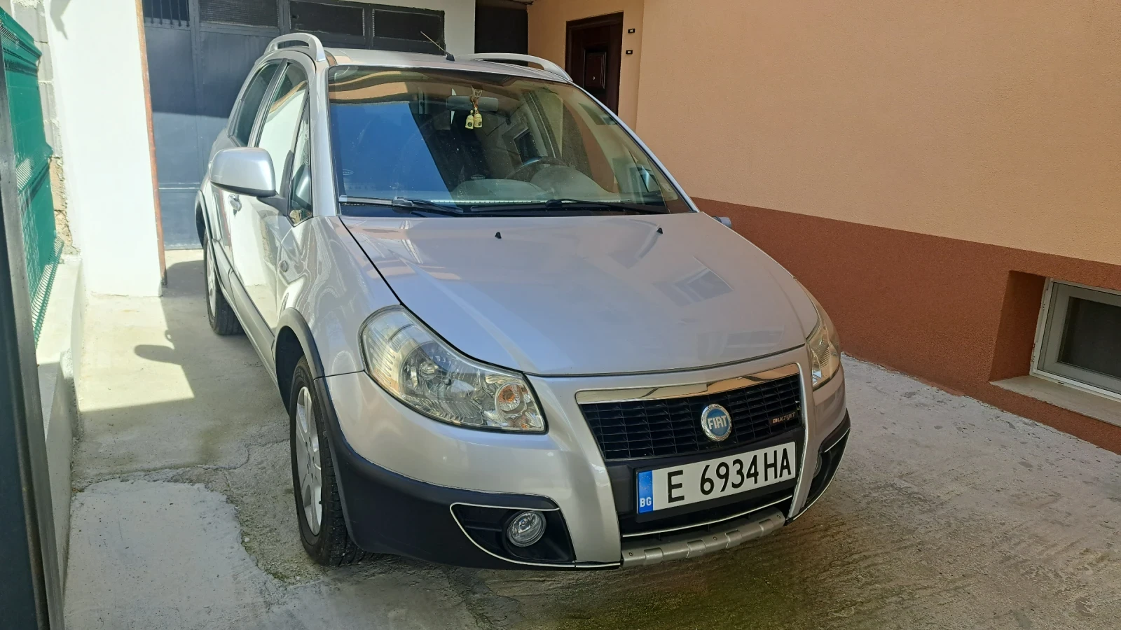 Fiat Sedici, снимка 5 - Автомобили и джипове - 56634693