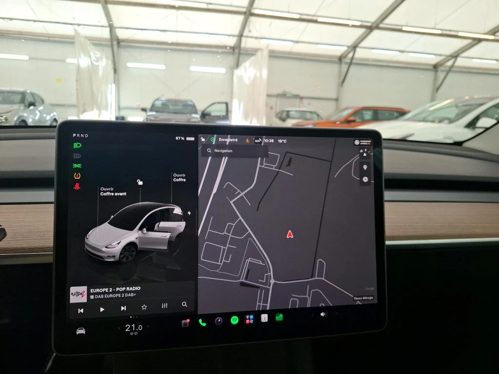 Tesla Model Y Long Range Leather LED Navi 97% SoH, снимка 12 - Автомобили и джипове - 56665777
