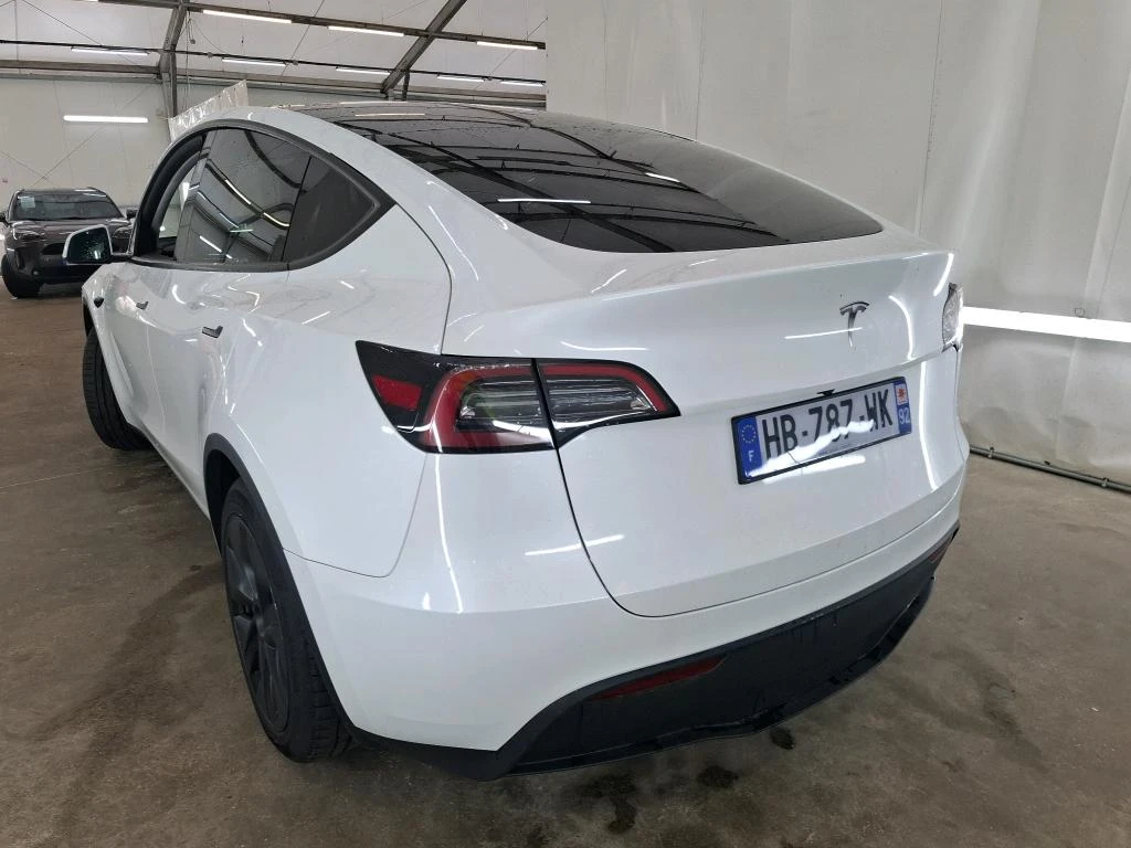 Tesla Model Y Long Range Leather LED Navi 97% SoH, снимка 4 - Автомобили и джипове - 56665777