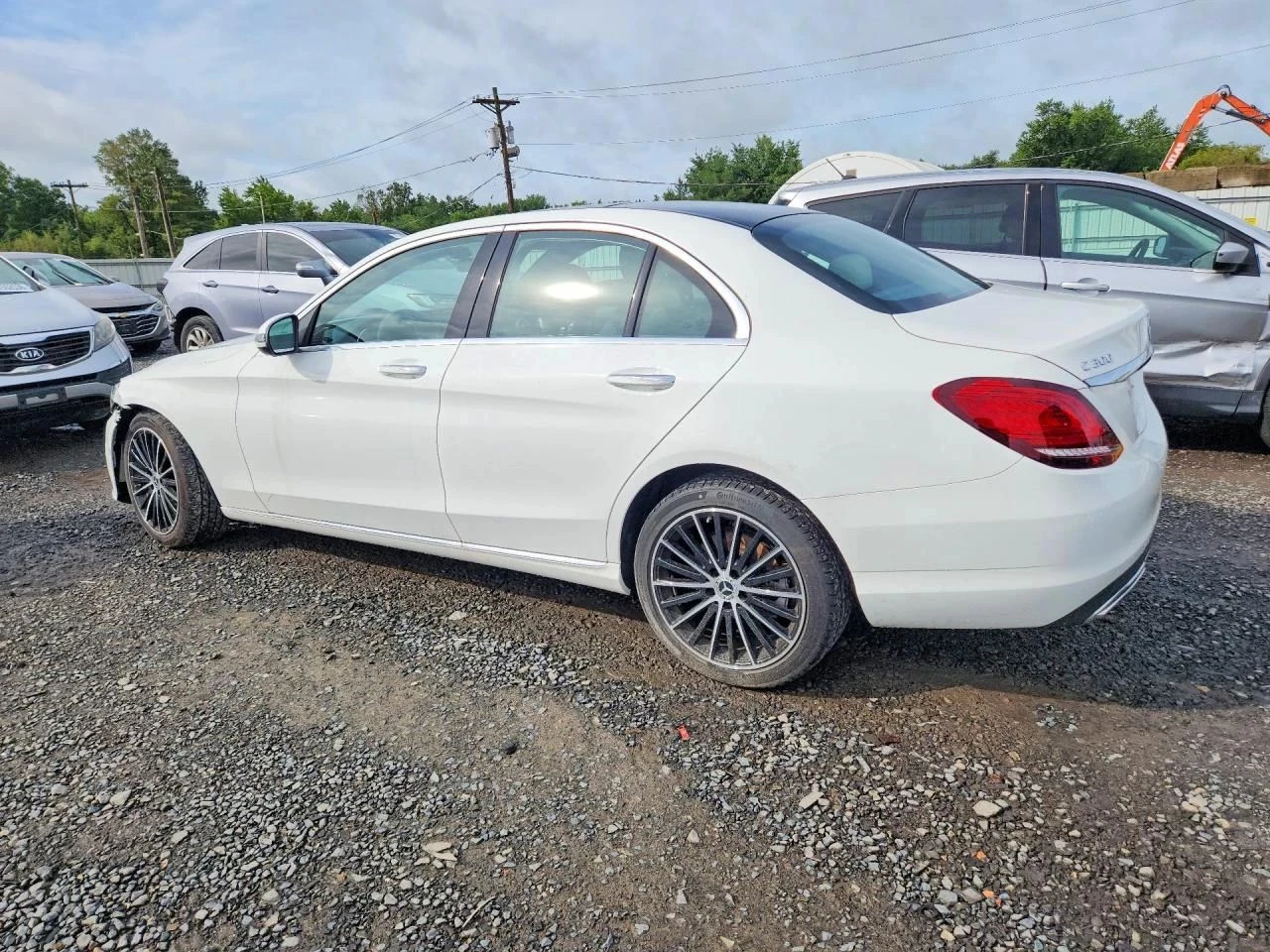 Mercedes-Benz C 300, снимка 2 - Автомобили и джипове - 56713339