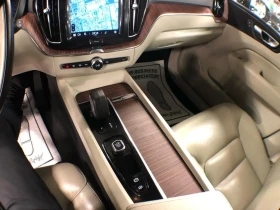 Volvo XC60 T6* MOMENTUM* ДИГИТАЛНО* ТАБЛО* КАМЕРА* МАСАЖ* ДИС, снимка 9