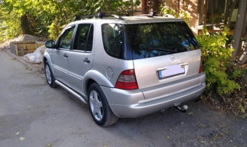 Mercedes-Benz ML 270, снимка 2 - Автомобили и джипове - 49363037