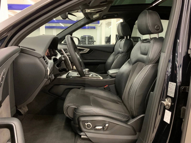 Audi Q7 S-Line PANORAMA, снимка 8 - Автомобили и джипове - 51795874