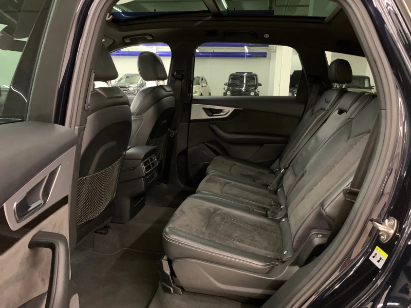 Audi Q7 S-Line PANORAMA, снимка 13 - Автомобили и джипове - 51795874