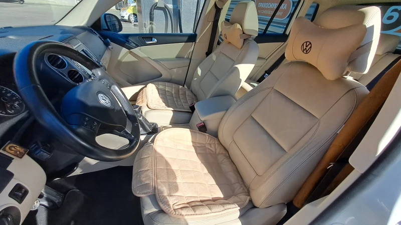 VW Tiguan, снимка 10 - Автомобили и джипове - 53131121