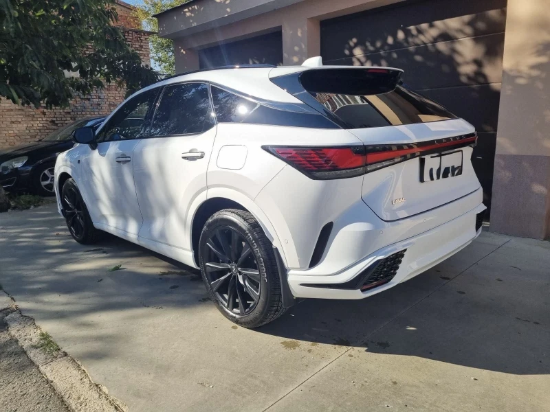 Lexus RX 500h, снимка 4 - Автомобили и джипове - 53507454