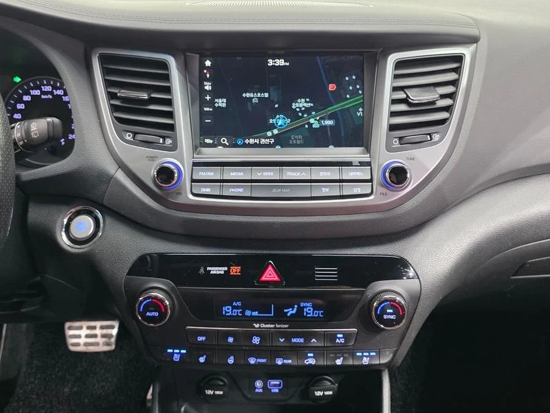 Hyundai Tucson Gasoline 1.6 turbo 2WD| 177к.с., снимка 14 - Автомобили и джипове - 56220911