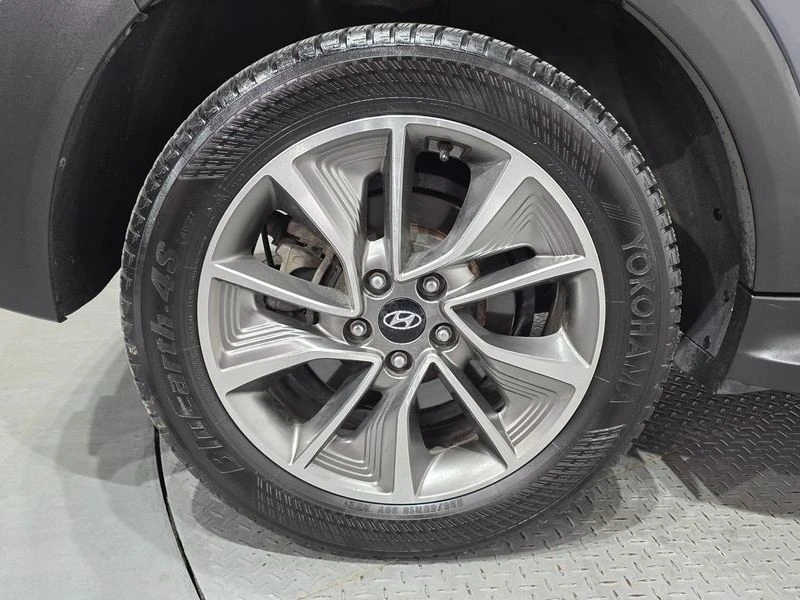 Hyundai Tucson Gasoline 1.6 turbo 2WD| 177к.с., снимка 5 - Автомобили и джипове - 56220911