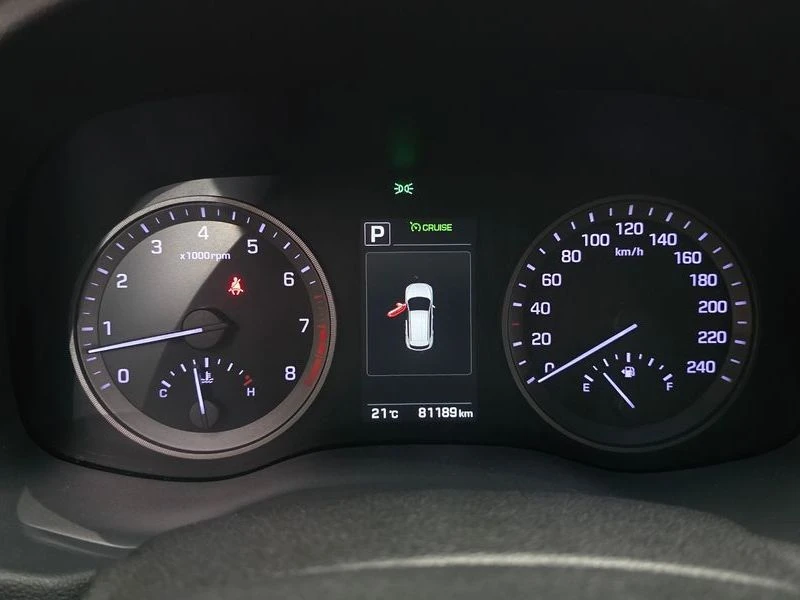 Hyundai Tucson Gasoline 1.6 turbo 2WD| 177к.с., снимка 8 - Автомобили и джипове - 56220911