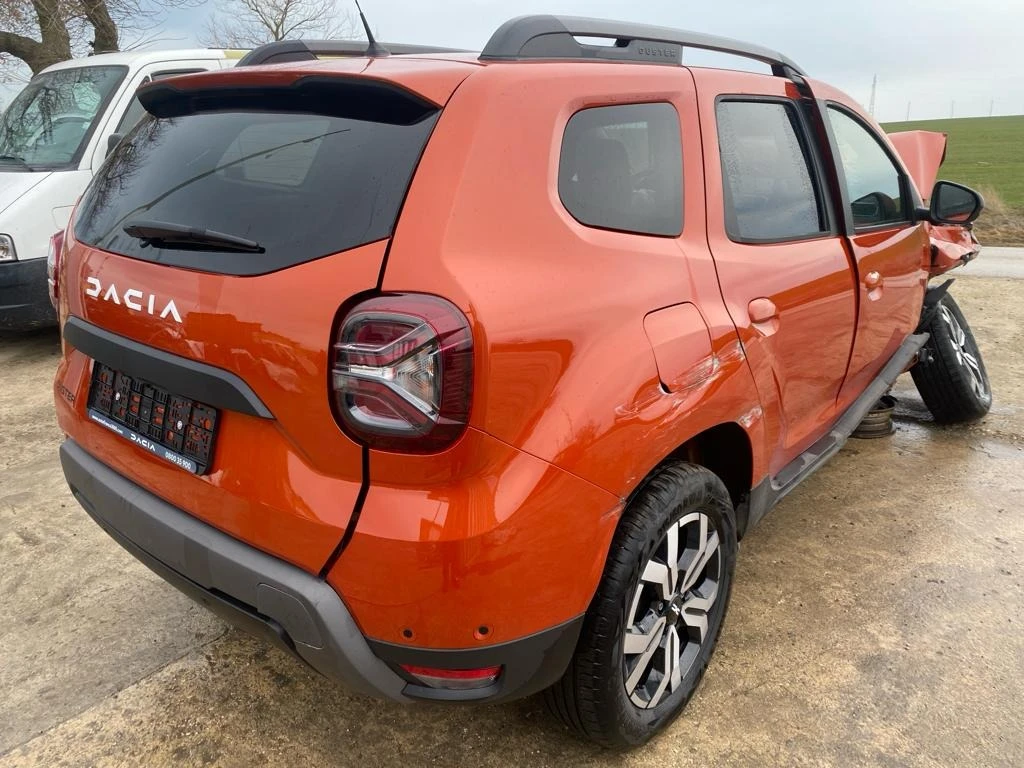 Dacia Duster 1.0 TCE - изображение 6