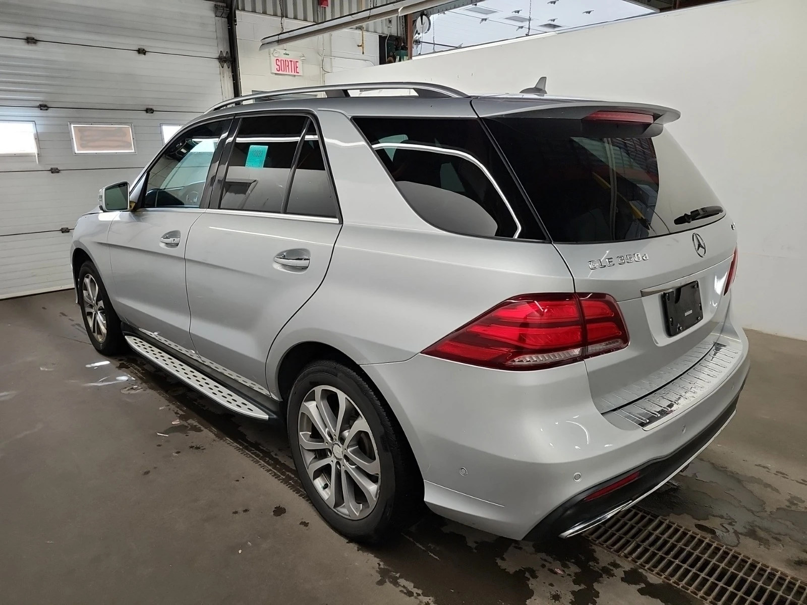 Mercedes-Benz GLE 350 D * * CARFAX * *   * *  | Mobile.bg   4