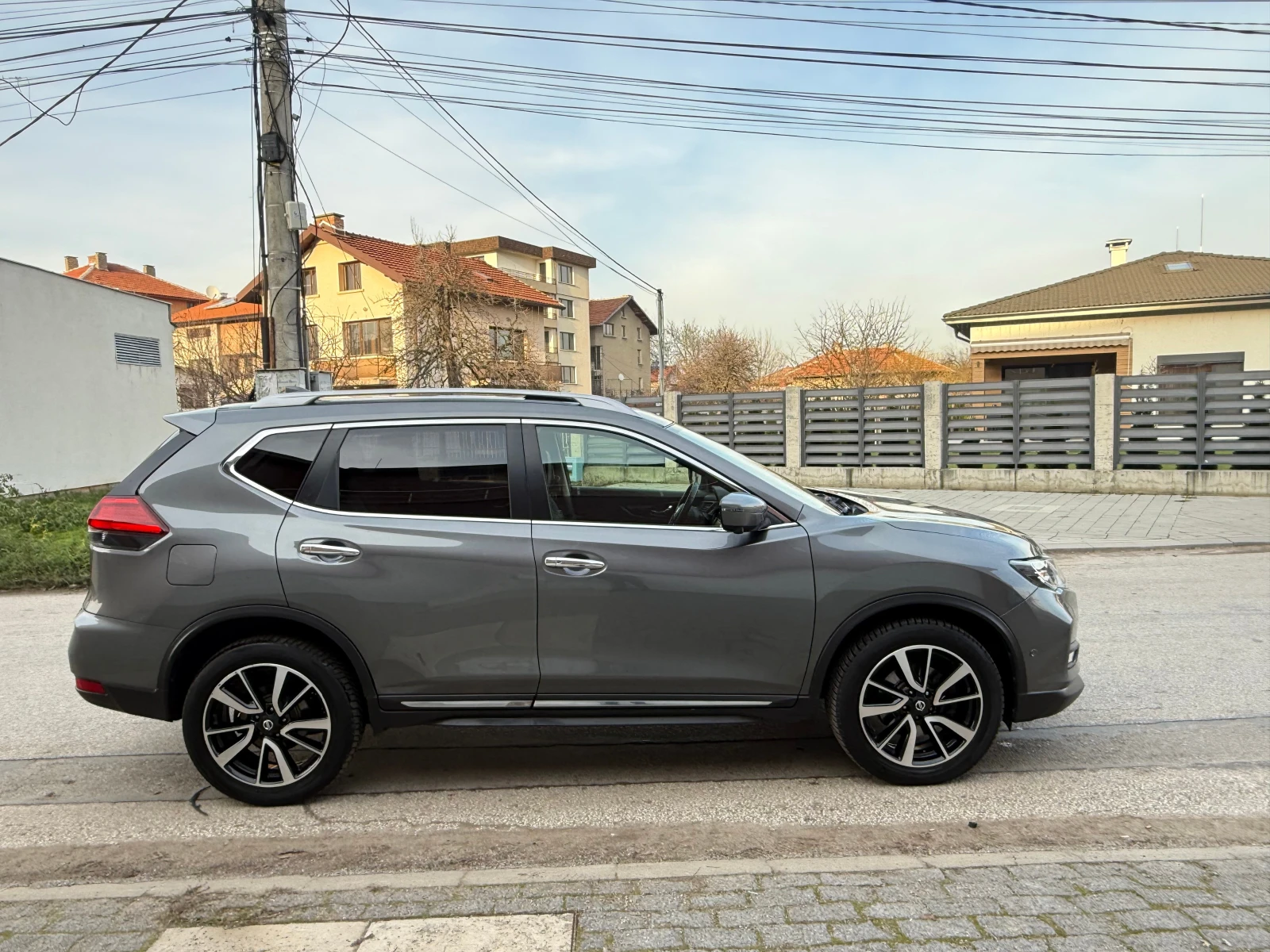 Nissan X-trail PREMIUM-4X4-AVTOMAT-ШВЕЙЦАРИ - изображение 4