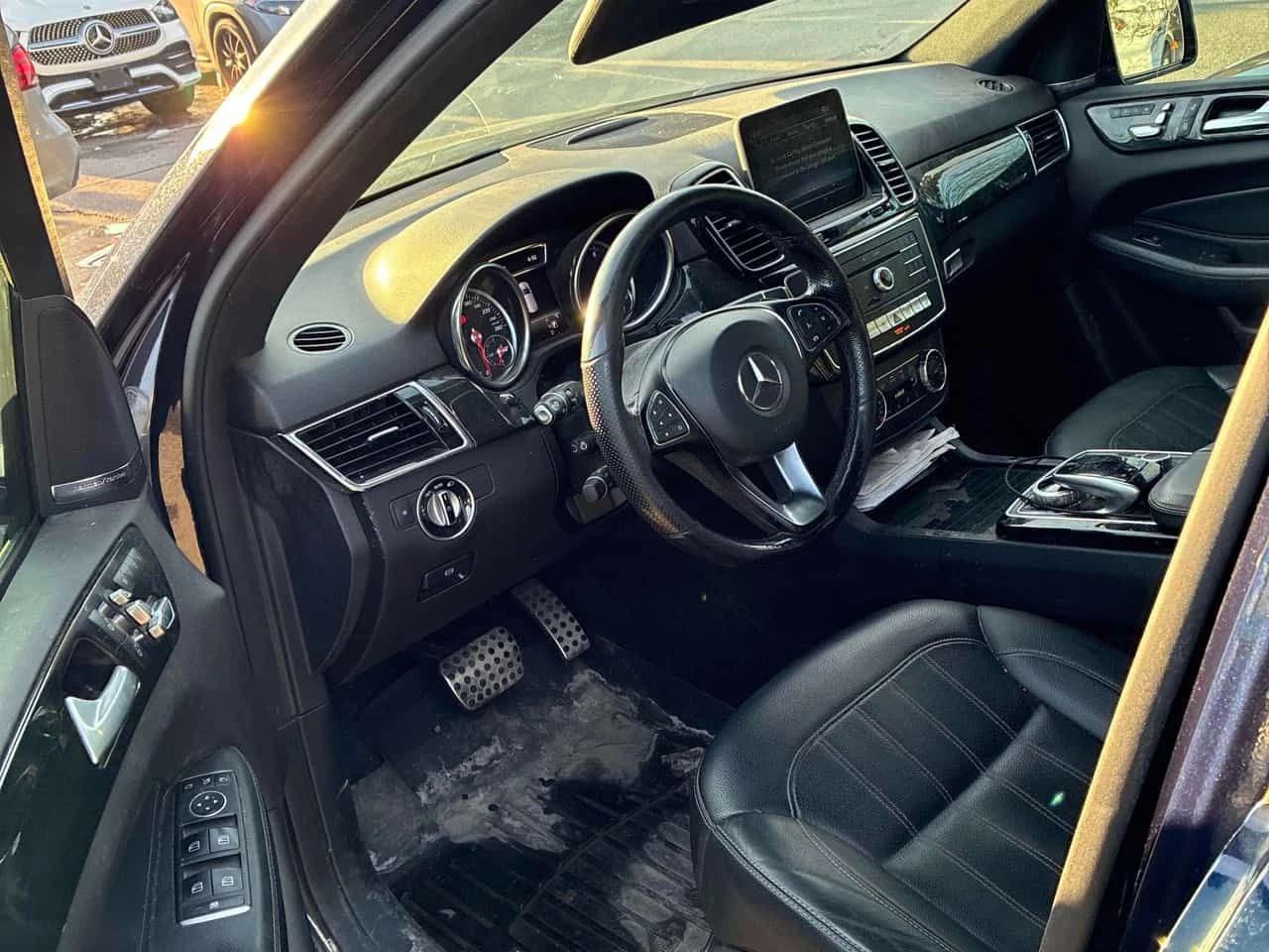 Mercedes-Benz GLE 400 CARFAX/ПАНОРАМА/ПОДГРЕВИ/360 - изображение 7