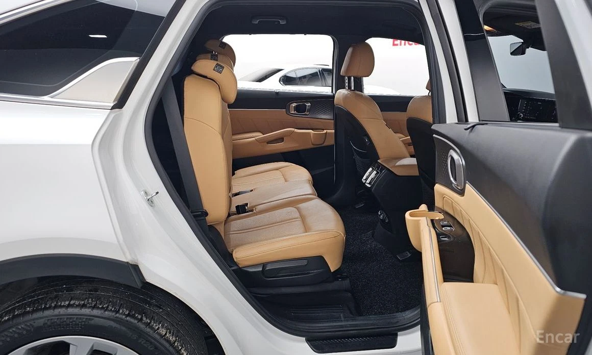 Kia Sorento * 4WD* 2.2D* КОЖА* ПОДГРЕВ* КАМЕРА* KEYLESS* , снимка 11 - Автомобили и джипове - 54042349