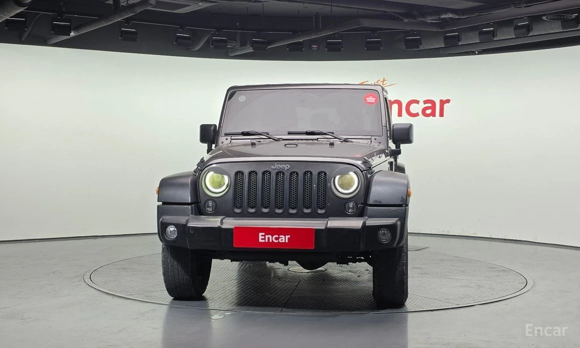 Jeep Wrangler, снимка 3 - Автомобили и джипове - 55147256
