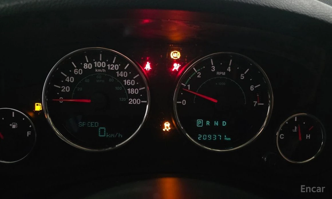 Jeep Wrangler, снимка 8 - Автомобили и джипове - 55147256