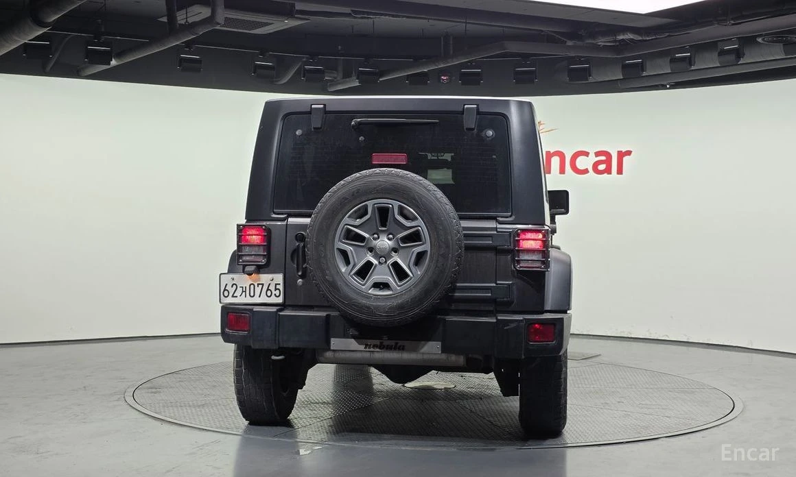 Jeep Wrangler, снимка 4 - Автомобили и джипове - 55147256