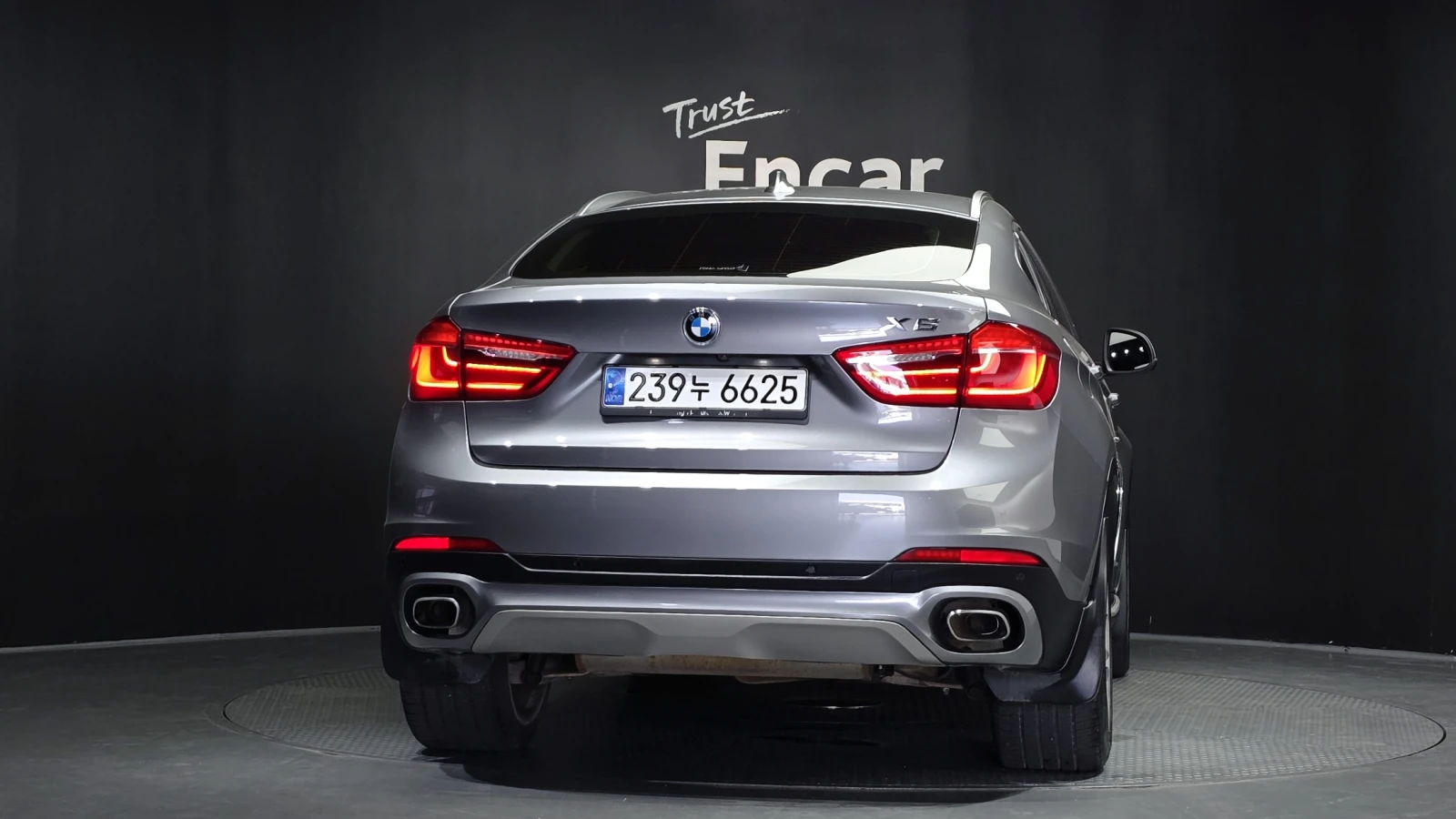 BMW X6 xDrive30d* ЕЛ. БАГАЖНИК* 360* HUD* КРАЙНА ЦЕНА, снимка 4 - Автомобили и джипове - 55367104