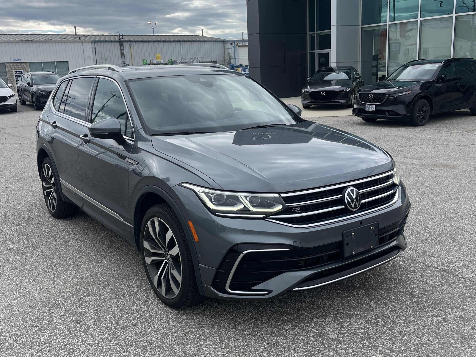 VW Tiguan Highline R-Line / 360 / DIS / Fender / Обдухване