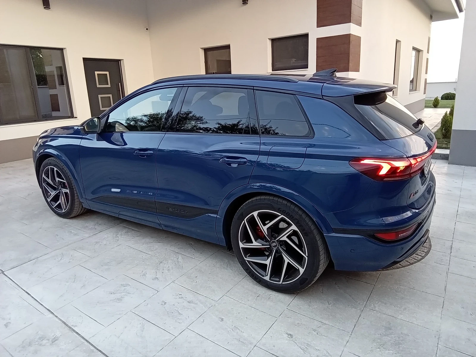 Audi Q6  SQ6 Edition One 100kw 