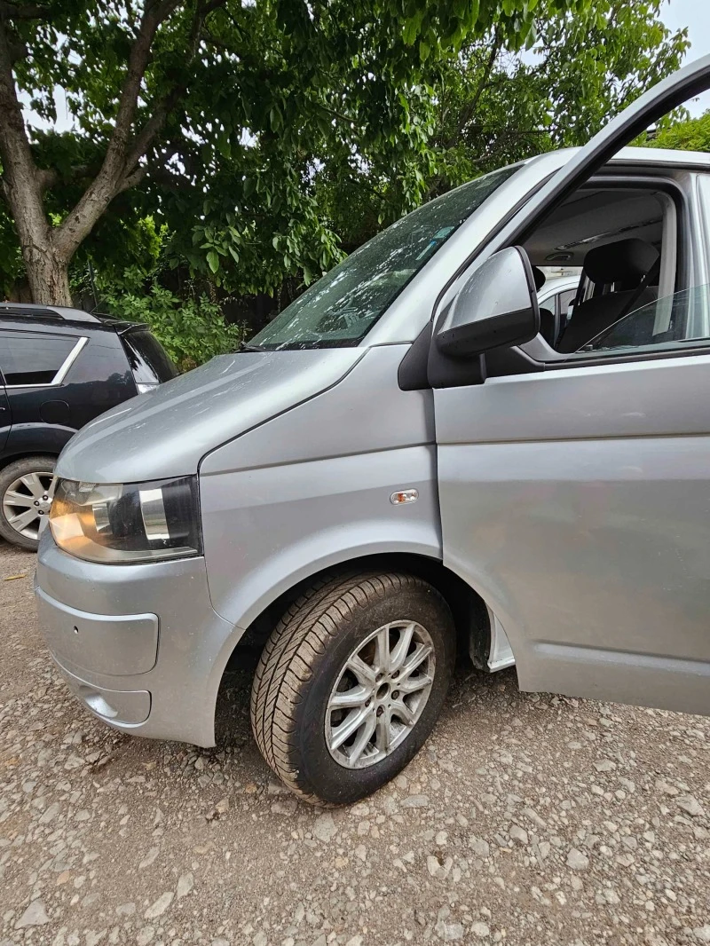 VW Caravelle, снимка 4 - Бусове и автобуси - 46449773