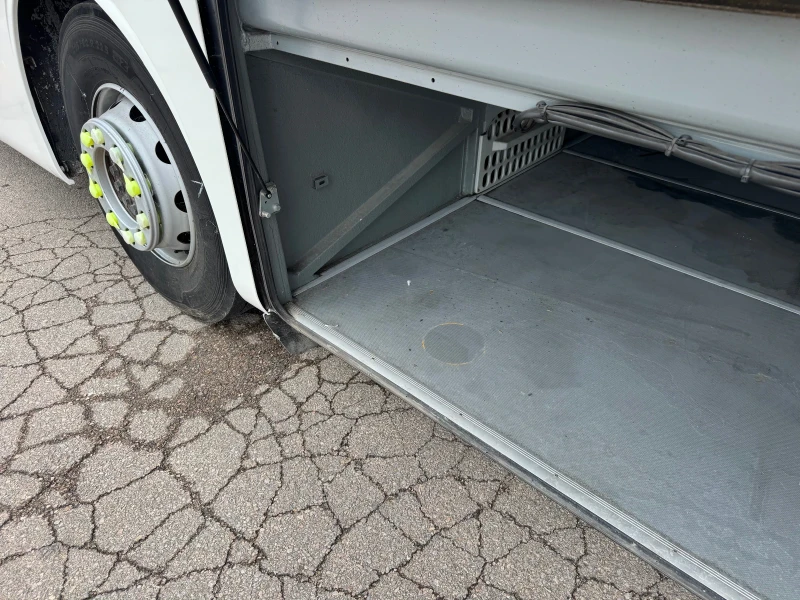 Mercedes-Benz Intouro ME H KLIMA 64 седящи и 23 прав., снимка 10 - Бусове и автобуси - 52365378