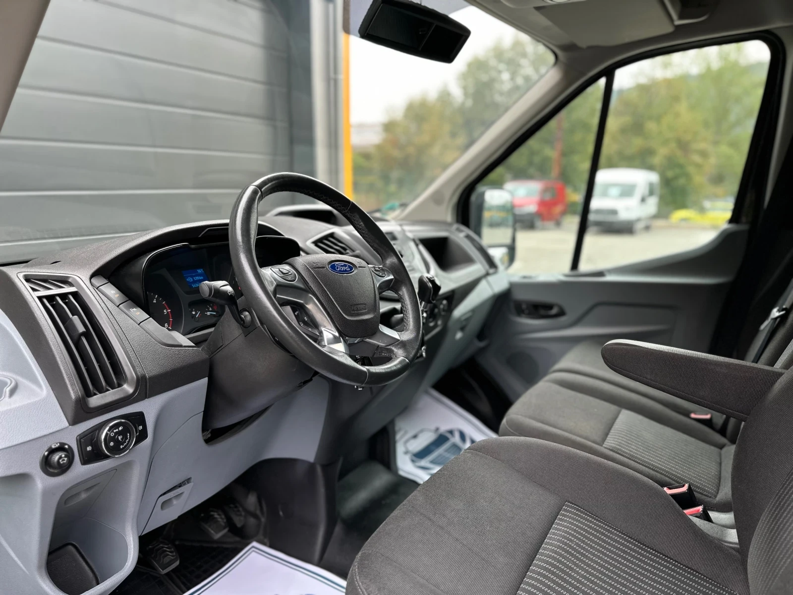 Ford Transit 2.2 TDCI L2H2 - изображение 6