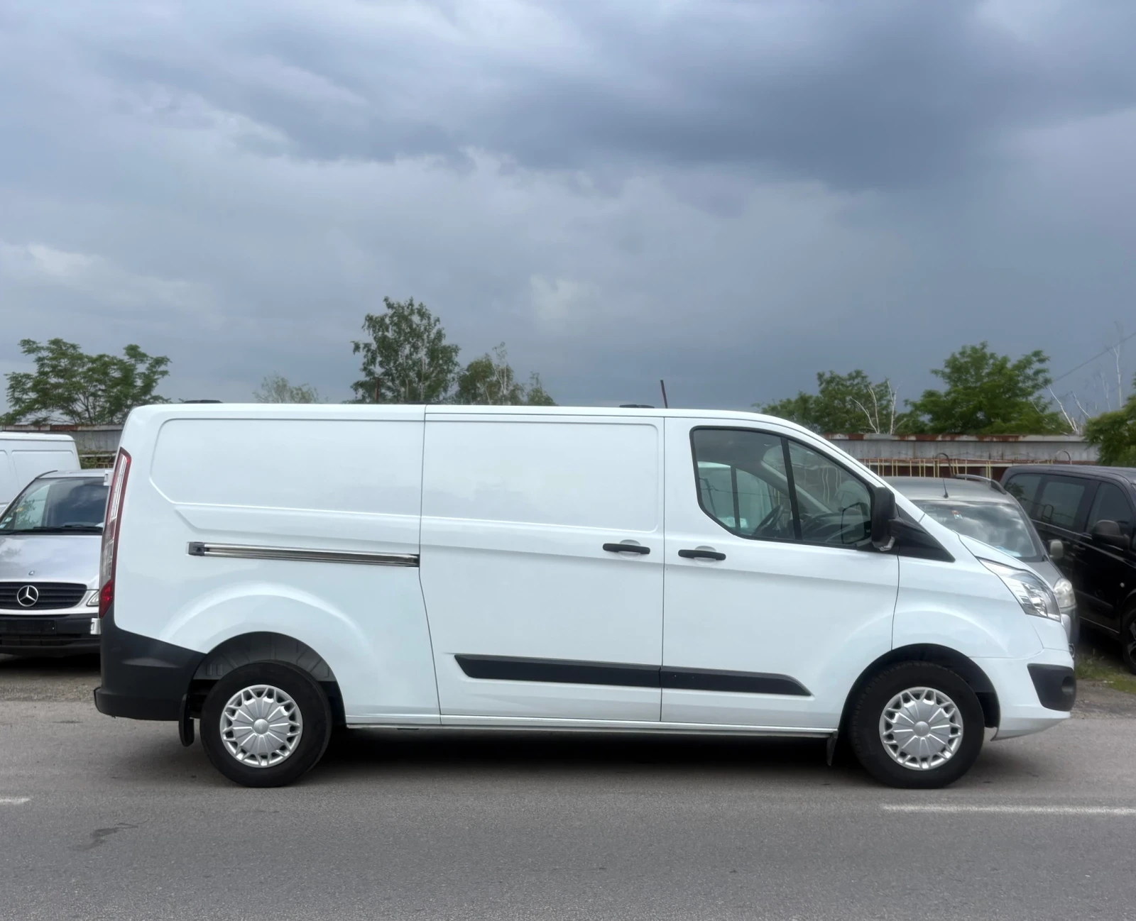 Ford Transit Custom МАКСИ! Климатик! ТОП!, снимка 6 - Бусове и автобуси - 54742200