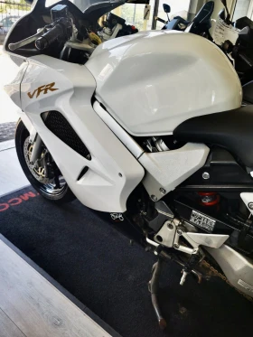 Honda Vfr 800i, снимка 9