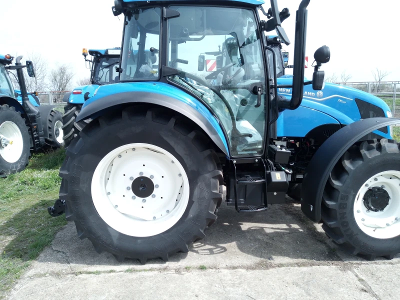Трактор New Holland T5.120 Utility , снимка 3 - Селскостопанска техника - 52574530