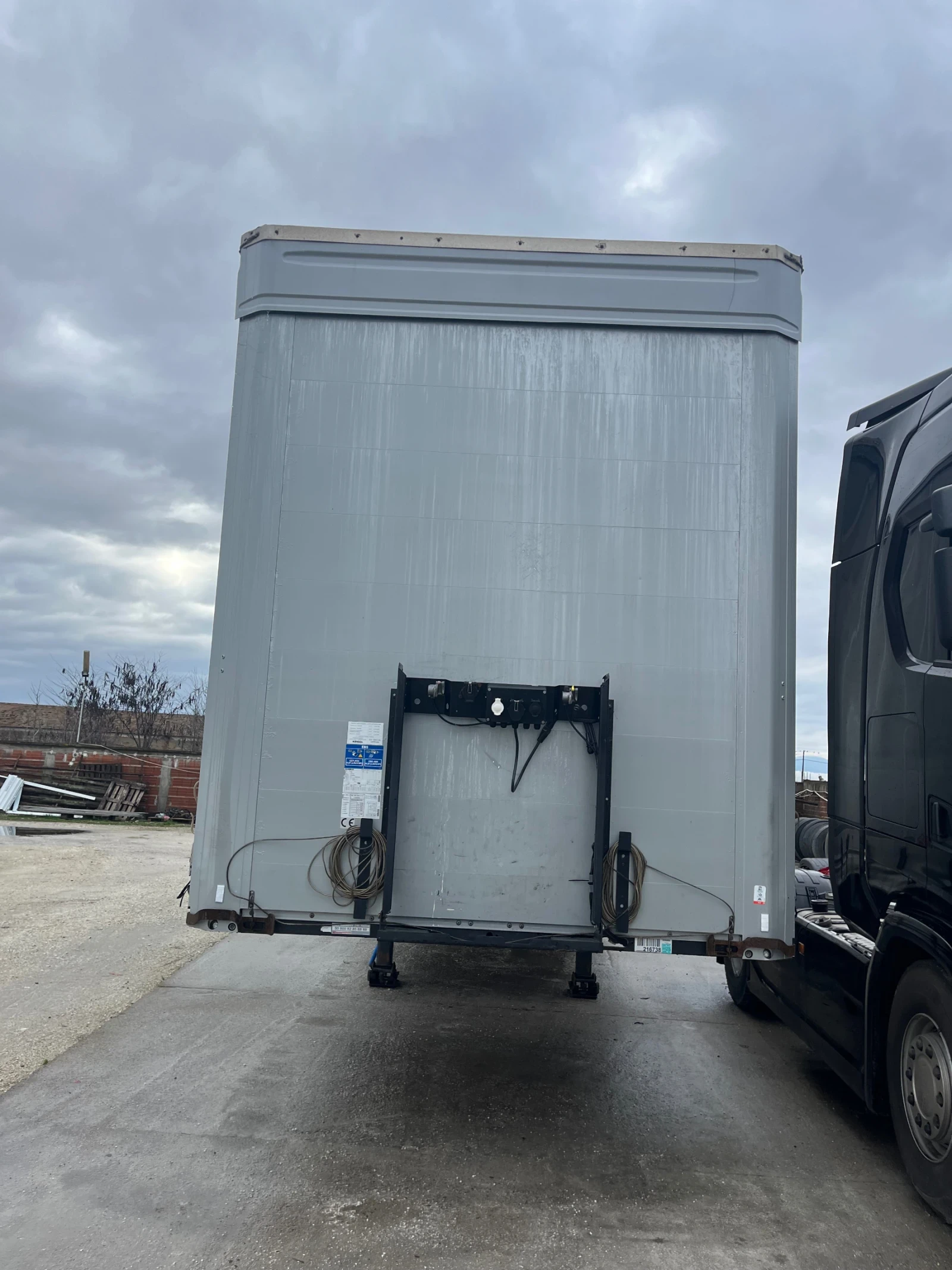 ����������� Mega Mega | Mobile.bg � ����������� 1