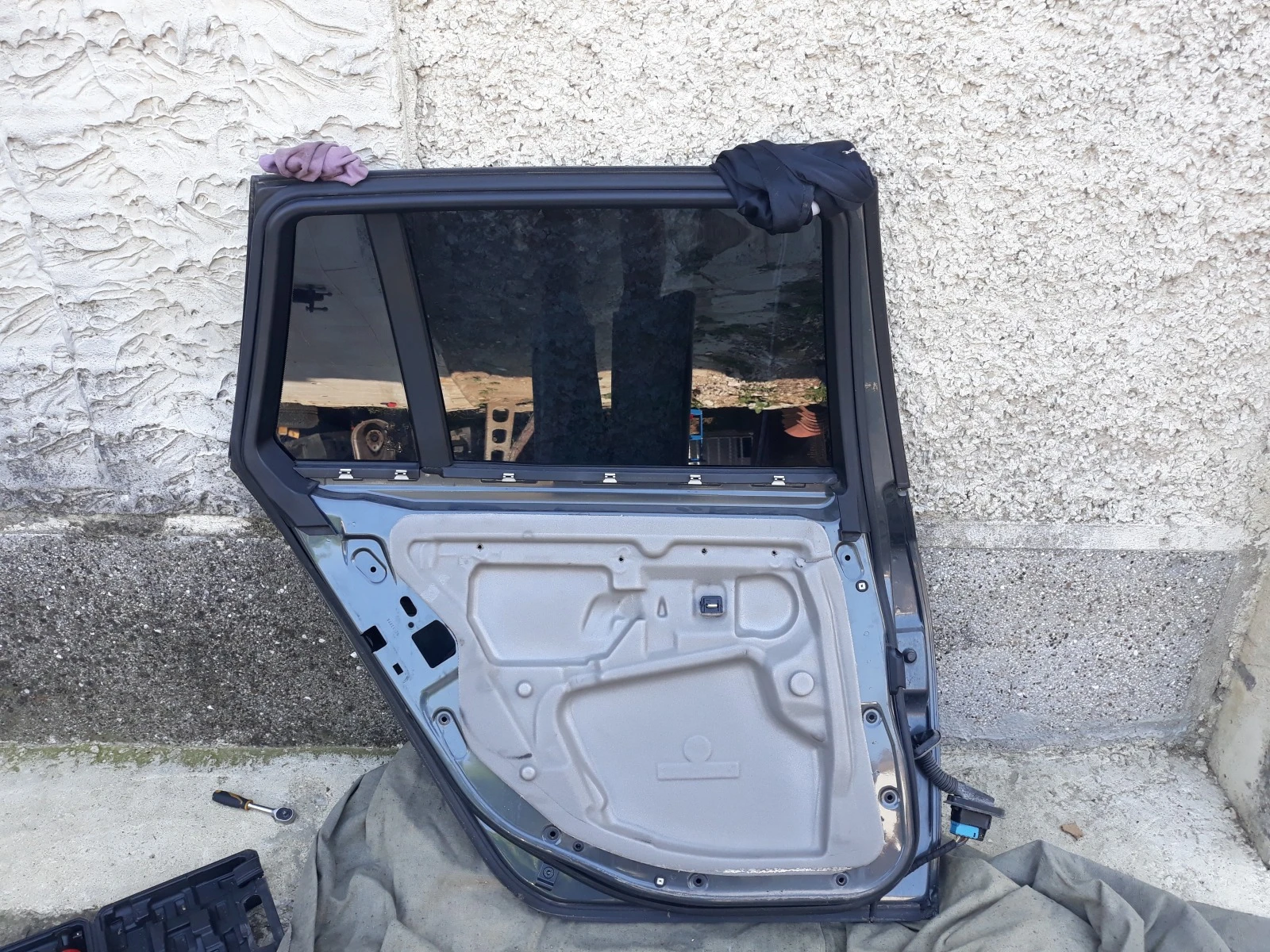 ����� ���� ����� �� ��� �61 �������� | Mobile.bg � ����������� 3