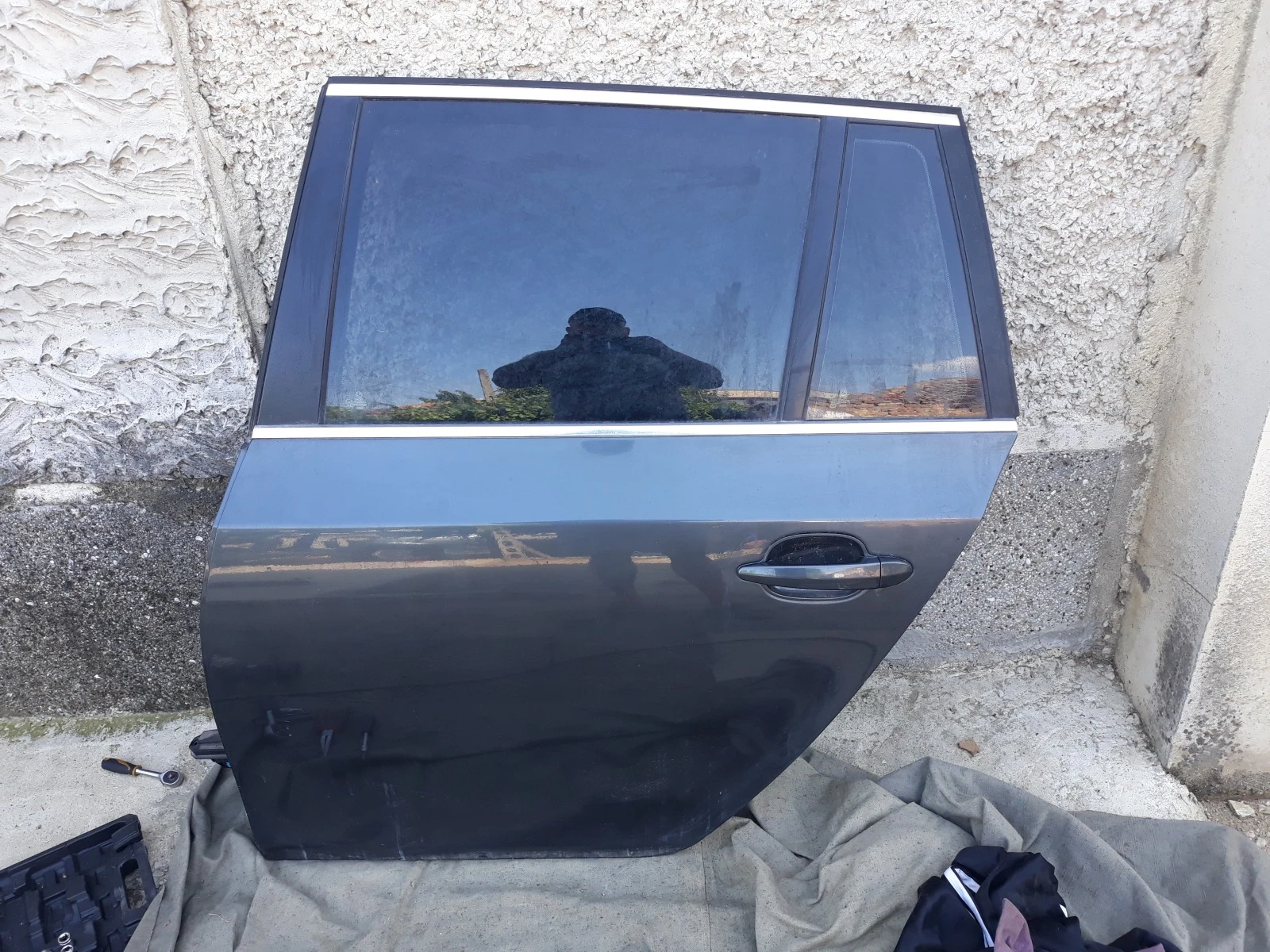 ����� ���� ����� �� ��� �61 �������� | Mobile.bg � ����������� 1