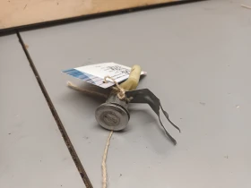 патрон преден ляв Дачия Докер 1,5дци в