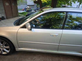 Subaru Legacy 3.0R, снимка 7