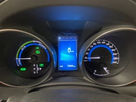 Toyota Auris H2 Selected 1.8 Хибрид, снимка 5