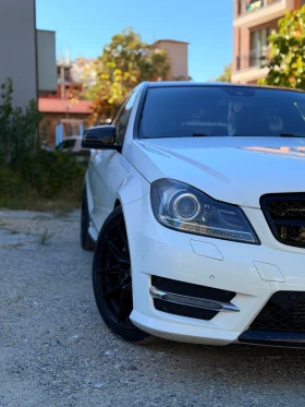 Mercedes-Benz C 250, снимка 3