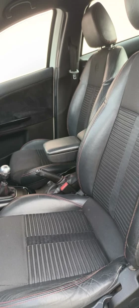 Alfa Romeo Giulietta 1.4 TB 170 hp, снимка 10