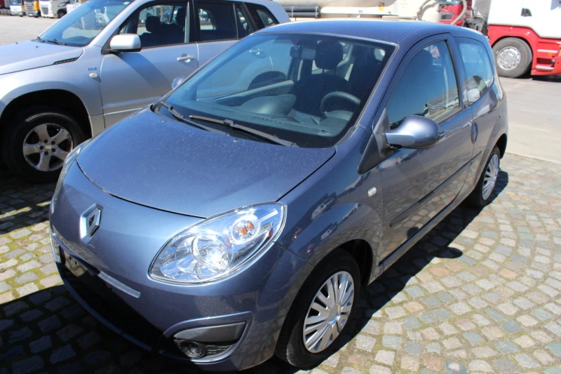 Renault Twingo 1.2I НОВ ВНОС, снимка 10 - Автомобили и джипове - 47403617