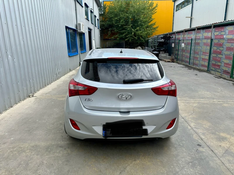 Hyundai I30, снимка 5 - Автомобили и джипове - 47063295