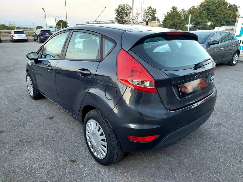 Ford Fiesta 1.3i КЛИМА, снимка 6 - Автомобили и джипове - 47242175