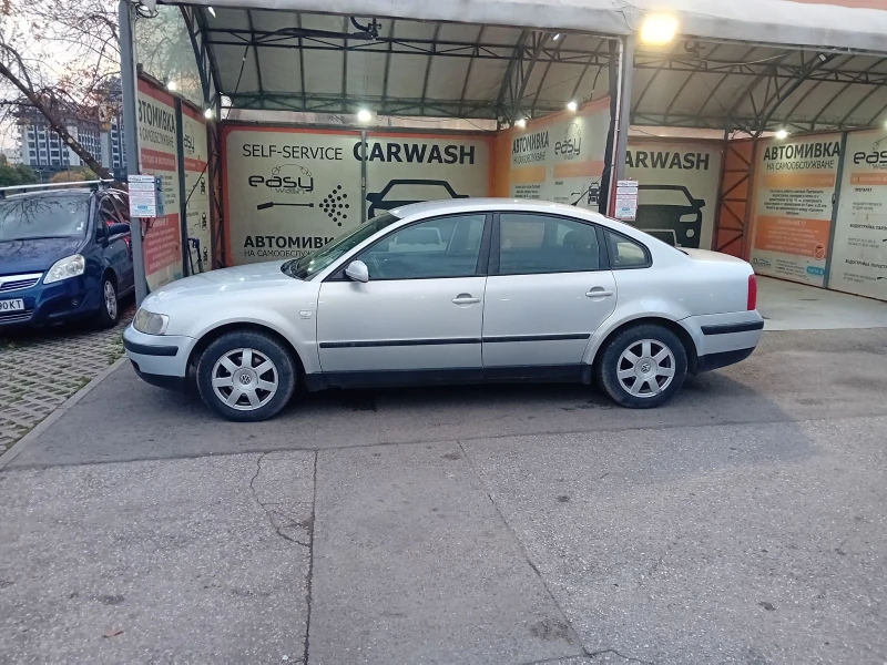 VW Passat, снимка 9 - Автомобили и джипове - 47582259