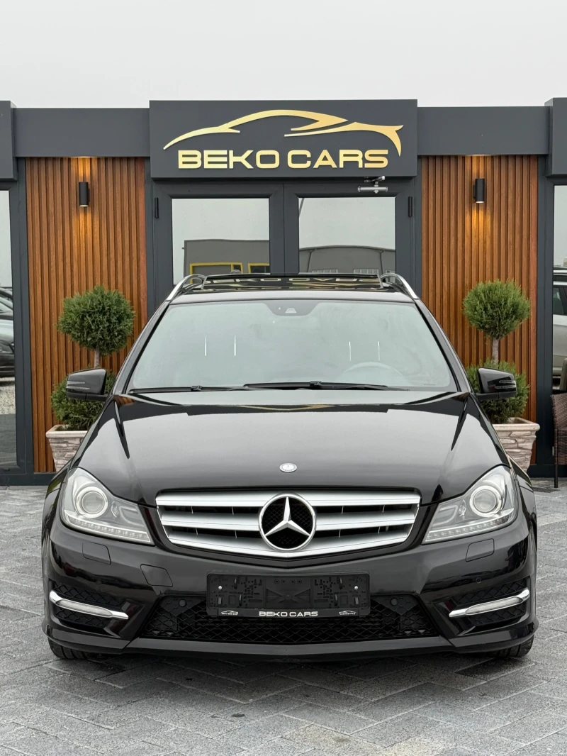 Mercedes-Benz C 250 ///AMG PACK///кейлес, люк, печка, Harman-Kardon, снимка 2 - Автомобили и джипове - 48798041