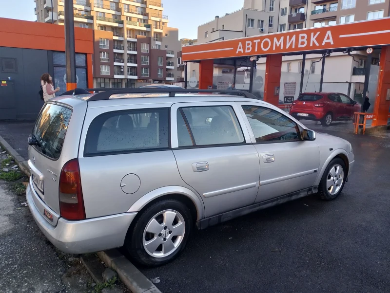 Opel Astra, снимка 3 - Автомобили и джипове - 48728892