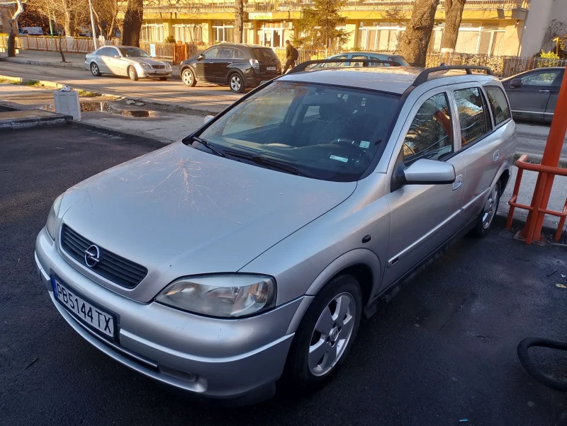 Opel Astra, снимка 2 - Автомобили и джипове - 48728892